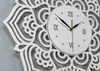 Dekoracyjny zegar ścienny MANDALA 60 cm wykonany ze sklejki w kolorze białym, ORNAMENTI