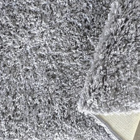 Dywan szary gęsty z wysokim runem na 25mm Kamel typu Shaggy 80x150 cm