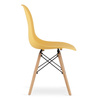 Plastikowe krzesło OSAKA - Nowoczesne, musztardowe krzesło na jasnych nogach