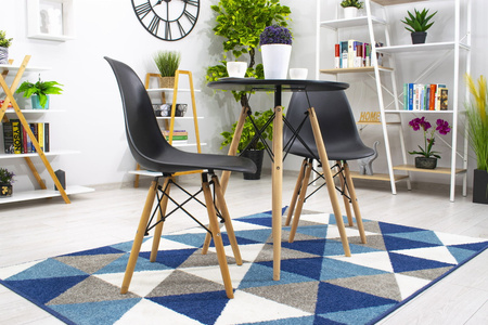 Czarne krzesło kuchenne na drewnianych nogach OSAKA - Loftowe krzesło z tworzywa