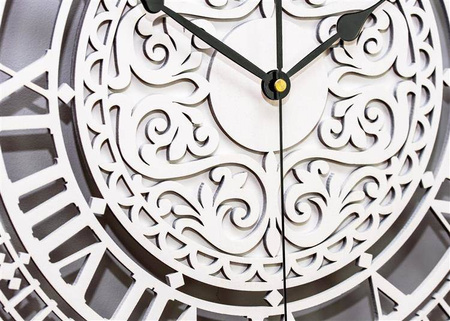 Oryginalny zegar ścienny WIKTORIAŃSKI z piękną ażurową tarczą w kolorze białym, ORNAMENTI