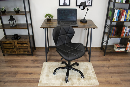 Czarne krzesło obrotowe z eko skóry NOTO - Tapicerowane krzesło na kółkach do biurka