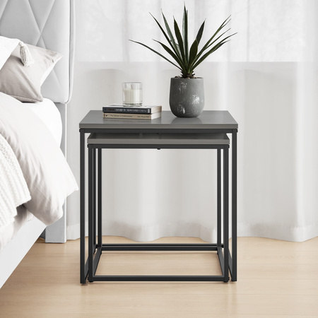 Zestaw kwadratowych stolików kawowych - czarne nogi i szary blat - Komplet 2 sztuk