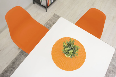 Komplet 4 krzeseł do jadalni OSAKA - Pomarańczowe krzesła z tworzywa