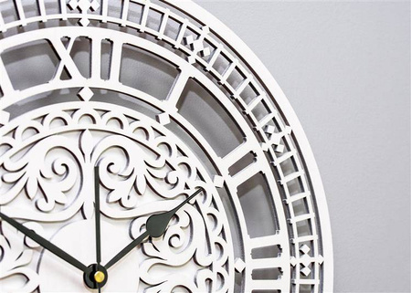 Oryginalny zegar ścienny WIKTORIAŃSKI z piękną ażurową tarczą w kolorze białym, ORNAMENTI
