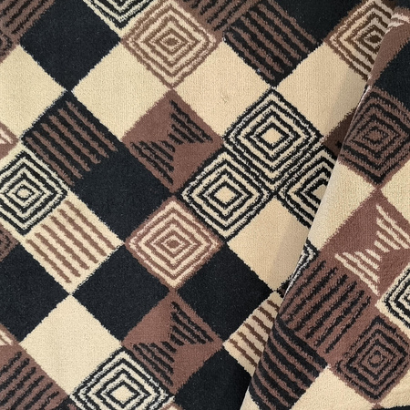 Elegancki dywan BCF 120x170 / Alfa 17 - Klasyczny, brązowy dywan do salonu