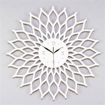 Nowoczesny zegar ścienny ażurowy SUNBURST inspirowany motywem słońca, biały, ORNAMENTI