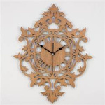 Zegar ścienny BENEDICT 50x62 cm z piękną ażurową tarczą w kolorze drewna orzech, marka ORNAMENTI